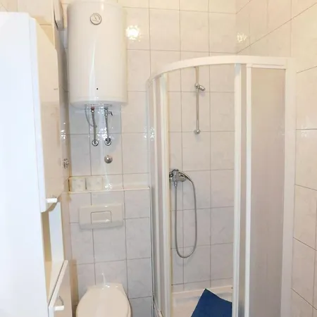 In Privlaka Mit Grill Und Terrasse