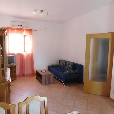 Апартаменты In Privlaka Mit Grill Und Terrasse Привлака