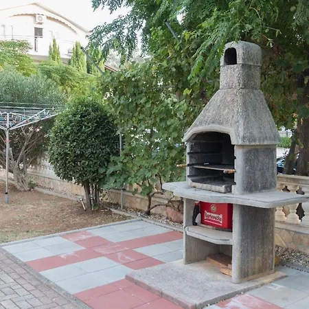 Апартаменты In Privlaka Mit Grill Und Terrasse *